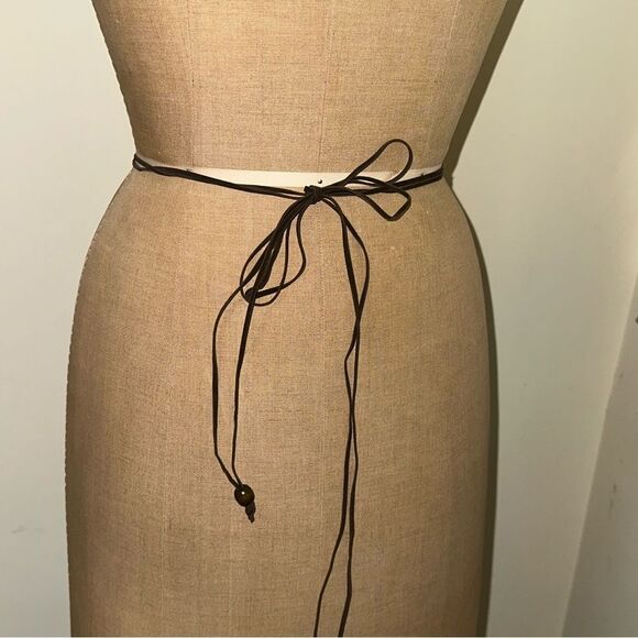 Southwestern Boho Brown Leather Wrap Belt with Decorative Coconut Shell Accents - Picture 6 of 13